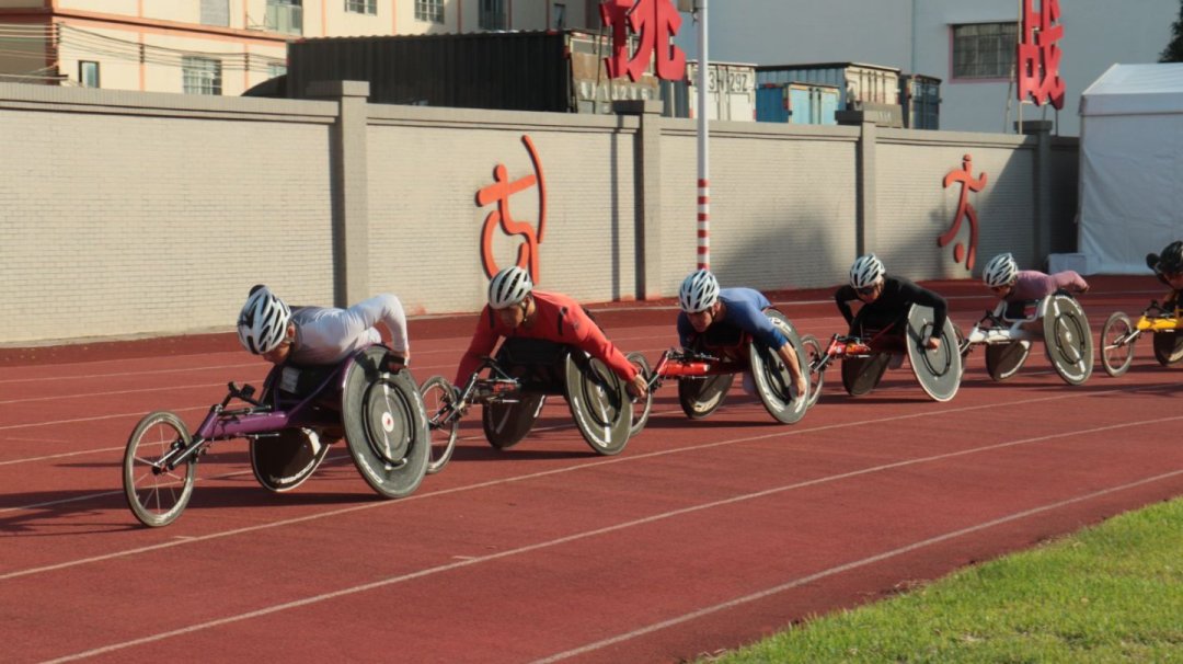 d9ee406ddrbdeb2e2b95fa427b2321d0