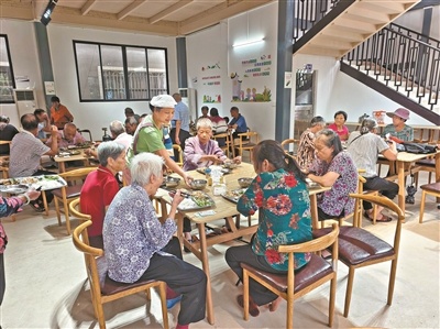 从化区江埔街锦一村长者饭堂。