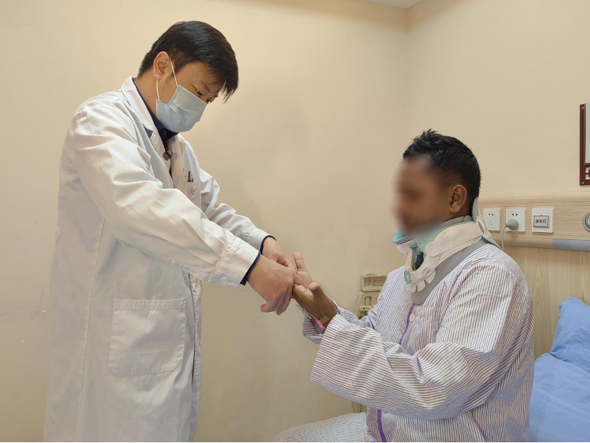 cbf472de-92b8-4890-a0a4-a6a965d3f080