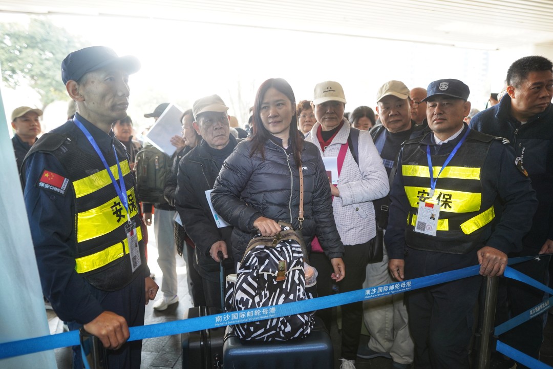 以邮轮为载体,促进岭南特色文化和邮轮文化的传播。