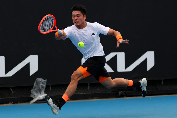 993dd873ly1i9aio0c23sj236v24le82