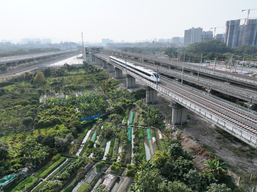 广清城际铁路南延线开通运营