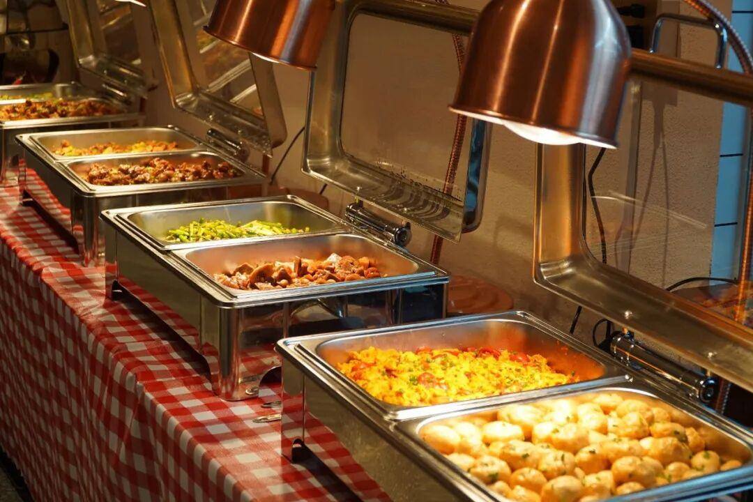 江南中街道青葵社区长者饭堂升级改造