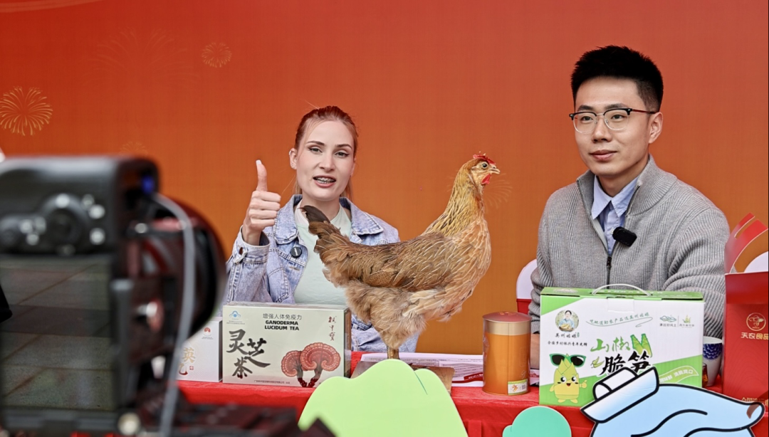 视频: https://vod.gzdaily.cn/a6b9e526vodtransbj1253841624/2ae0039a5145403716049246260/v.f28092