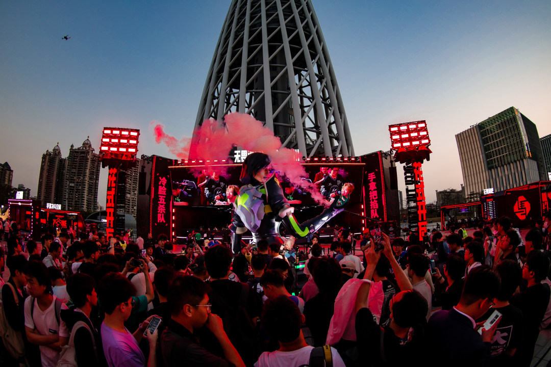 广州塔“花式开瓦”主题派对04