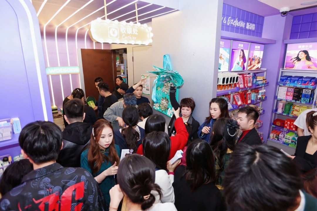 4-2 收银台.JPG 4-2 收银台.jpg