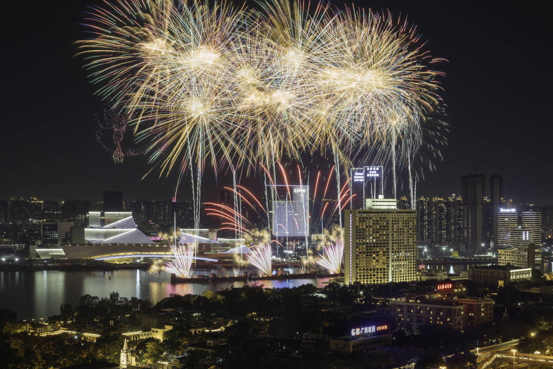 1-广州春节烟花汇演