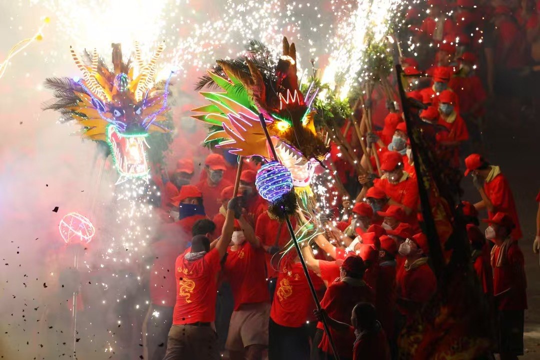 2758543a7dbad4678c42185f7aa3672f