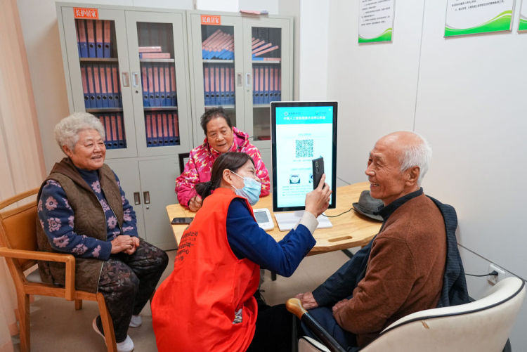 习近平总书记同人大代表、政协委员共商国是纪实_fororder_5