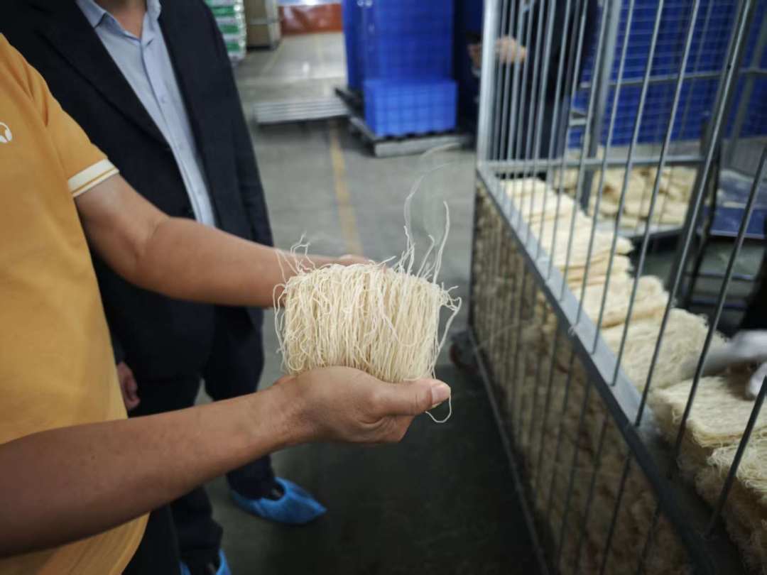 98c9293145eaf1069173b4c8679bb18f