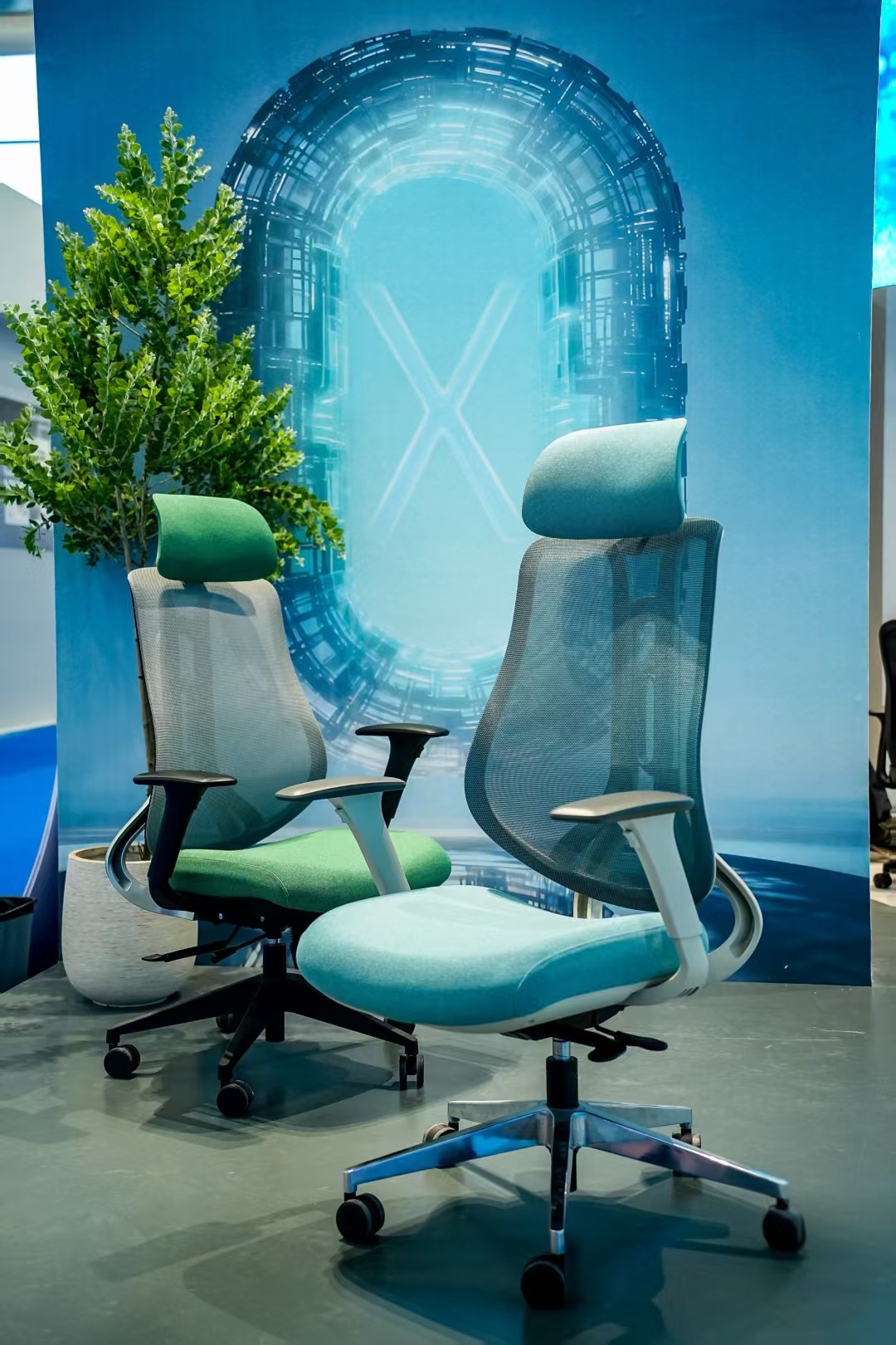 “绿色”办公座椅