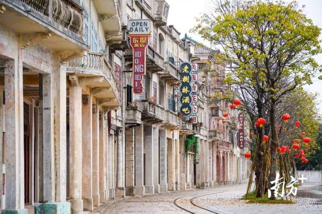 赤坎古镇古色古香。 杨兴乐摄 赤坎古镇古色古香。 杨兴乐摄