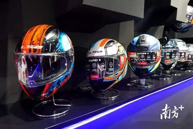 LS2头盔频频亮相国际赛场。