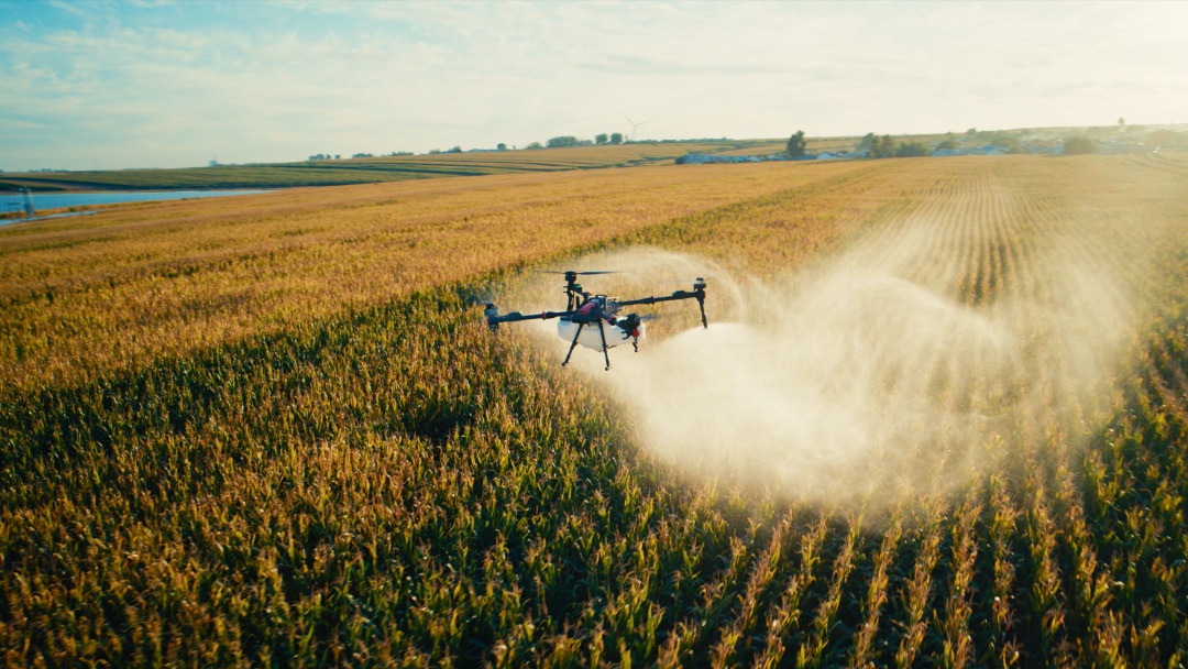 极飞科技的农业无人机。