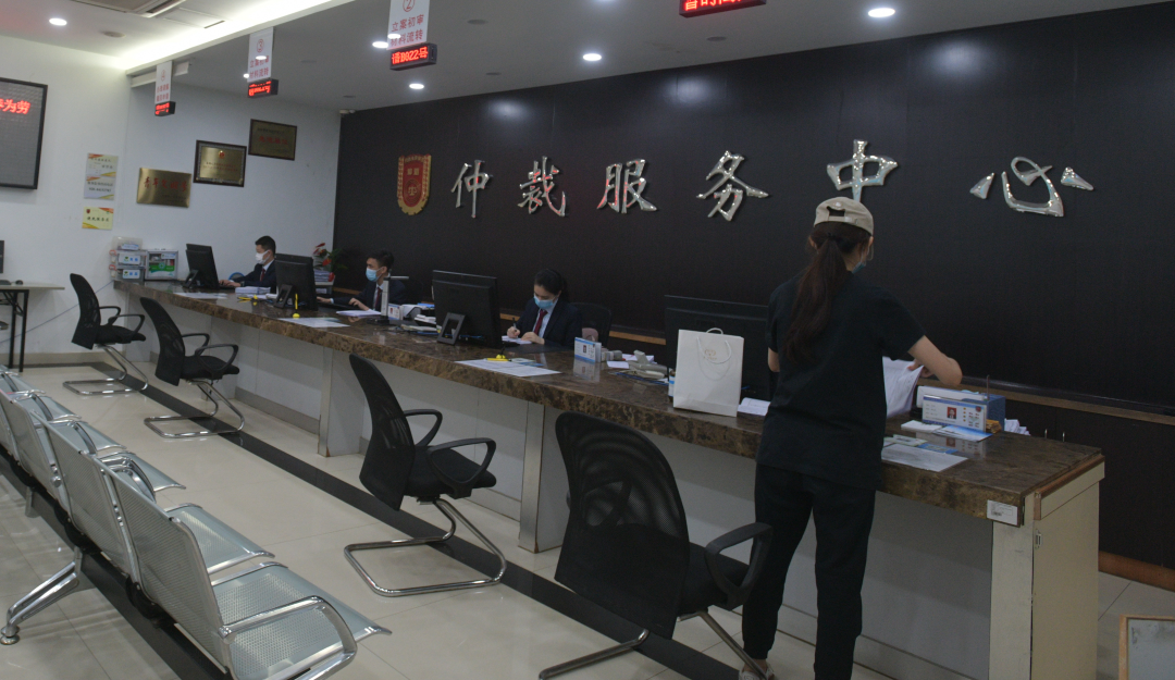 5c6a2d8e3480412fae6df4f6806b235b