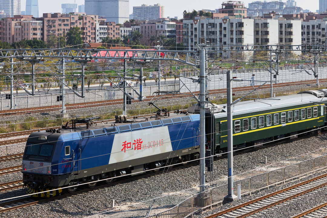 23861b470c5d43508080db32e0188568