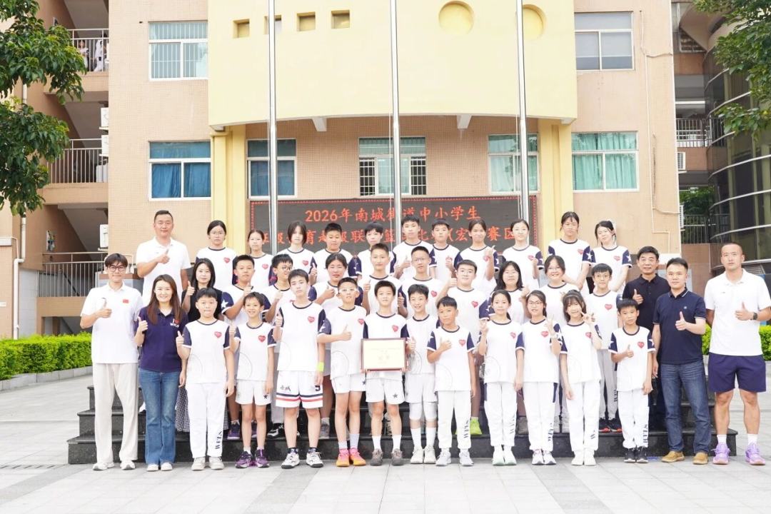 810cbbc5135b473427675746d1a08585.jpg