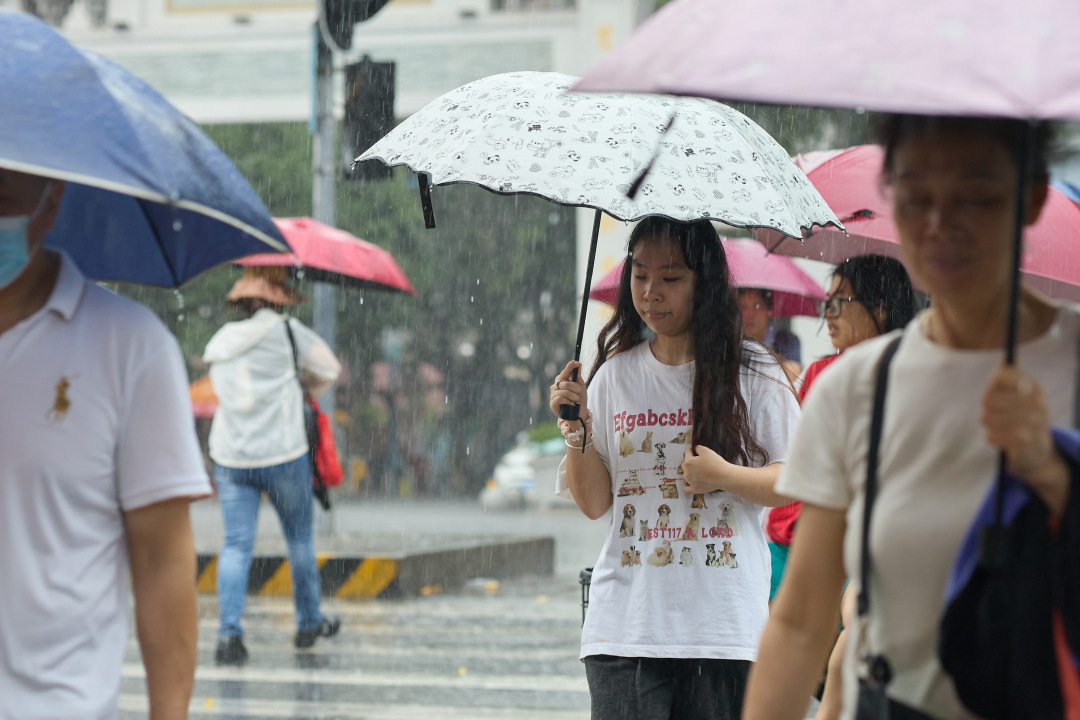 2026年5月14日,强对流天气来袭,广州有暴雨局部大暴雨、10级短时大风。