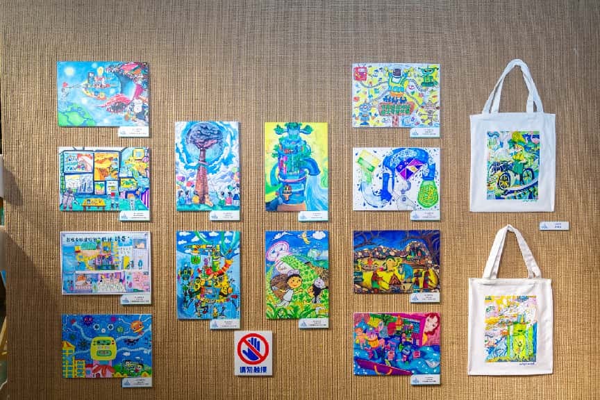 展出的获奖作品