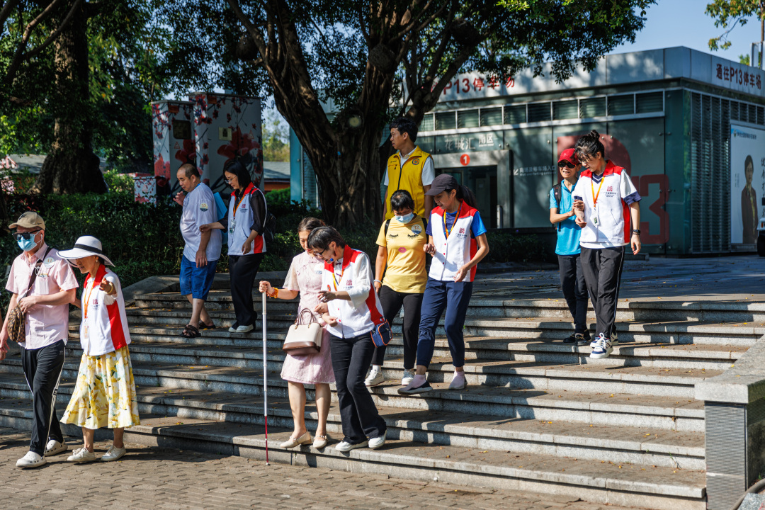 最后一公里视障来馆接送