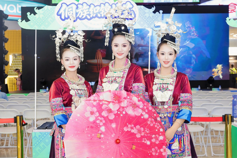 HUI_9628-4747378036