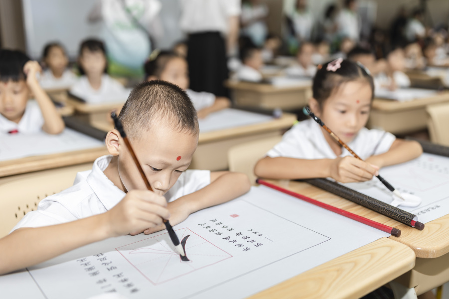 陈忧子20230904广东实验中学 云城校区开笔礼 (10)