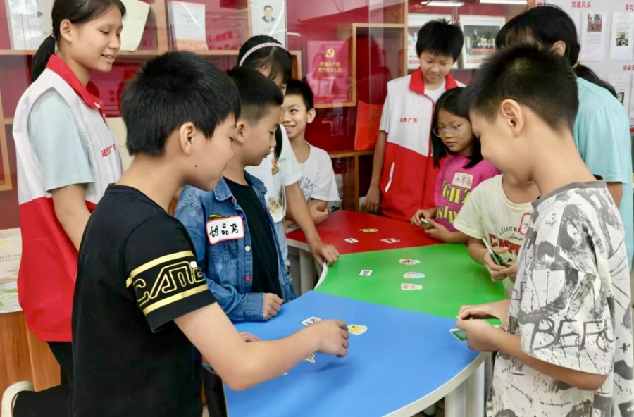 2026年8月,在广州白云区棠景街未保站指导下,穗青社工中心、棠景街