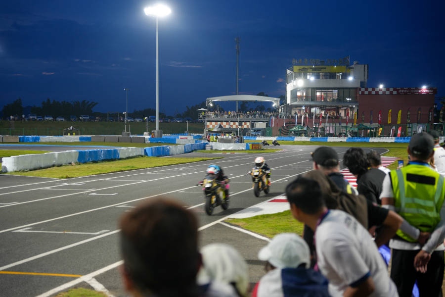 DSC03517-opq4962194188
