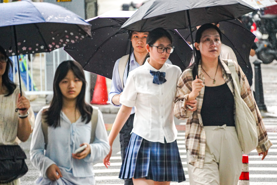 吴子良 20260813 天气 雷雨来降温.gz-cmc.com_avm_oss_2026_08_f698f654-e230-419f-88c0-31a58920c0aa.jpg 吴子良 20260813 天气 雷雨来降温.gz-cmc.com_avm_oss_2026_08_f698f654-e230-419f-88c0-31a58920c0aa.jpg