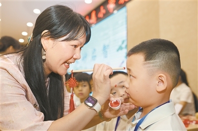 15515052_zhanghl_1788440331055_b