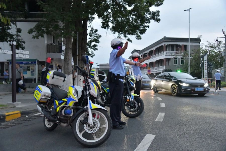 增城交警