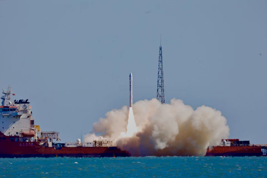图集 _ 广州牵头研制的“五羊星座”先导A星成功发射!.gz-cmc.com_avm_oss_2026_10_218686ce6a8e8c45d69d3934a62614b454