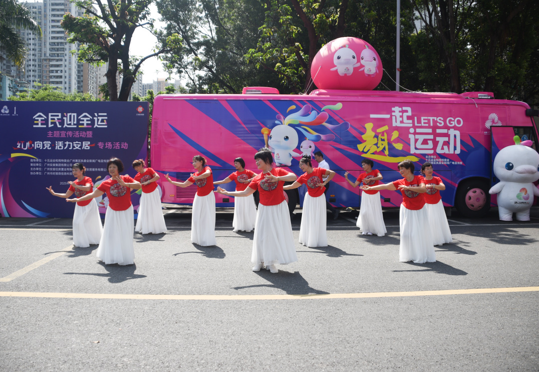 xum250719-27.jpg xum250719-27.jpg