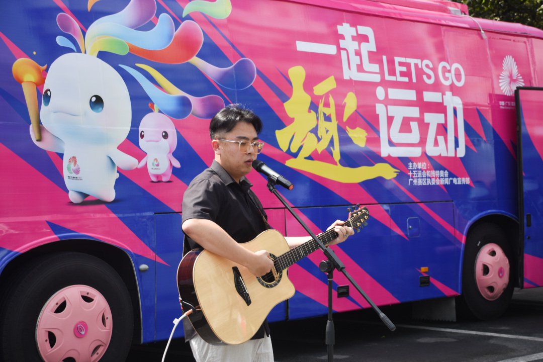 xum250719-44.jpg xum250719-44.jpg