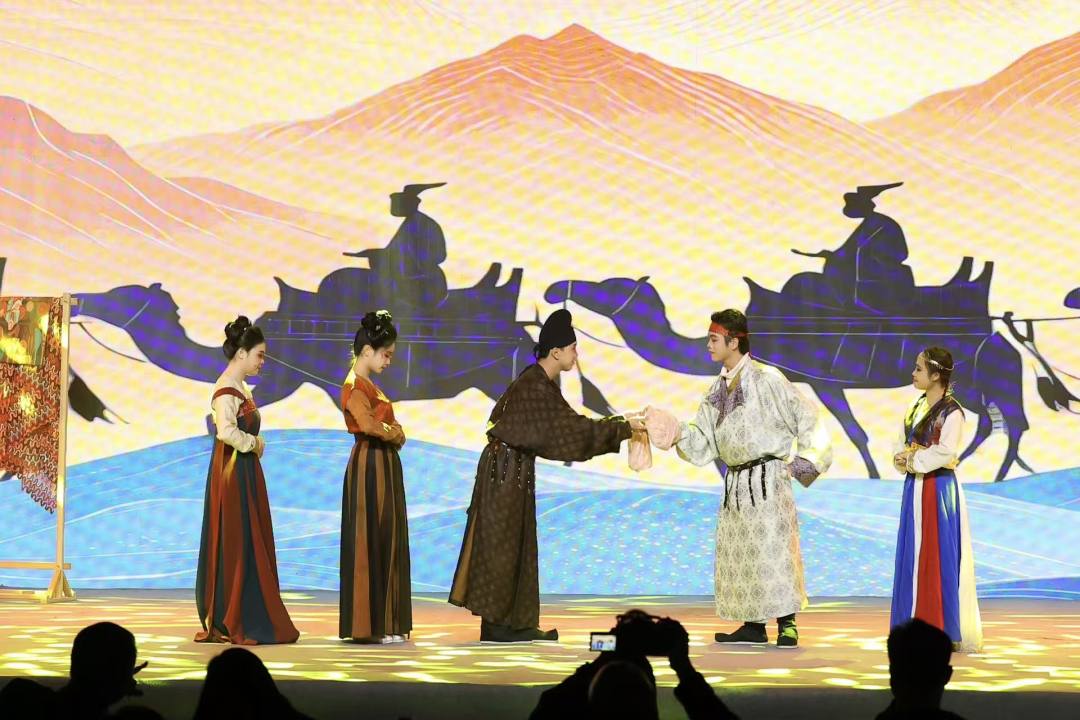 广东职院创新打造沉浸式省级文化精品《华梦·衣语》。通讯员供图2